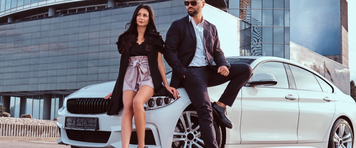 Mobil Mercy tersedia di layanan rental Jakarta