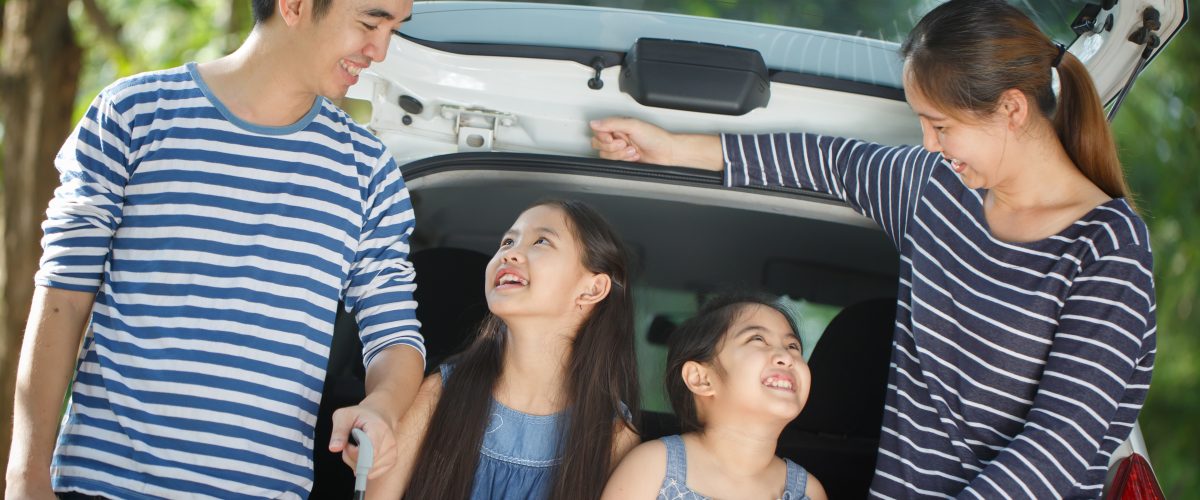 Kendaraan family trip untuk liburan keluarga