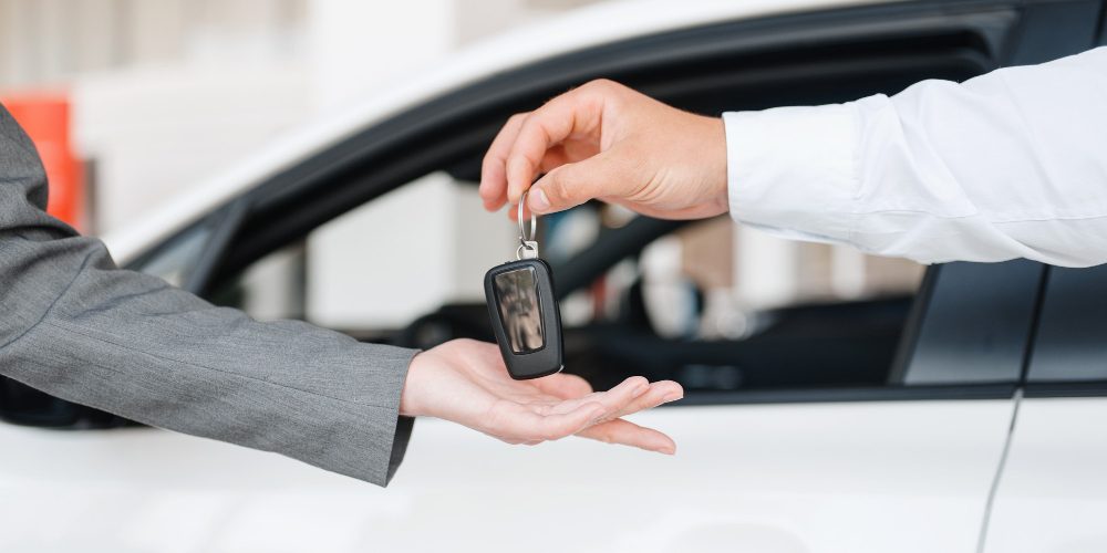 Layanan transportasi bisnis Bina Sarana dengan armada profesional